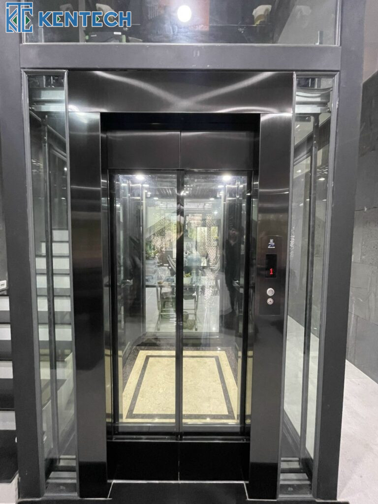 Sửa chữa thang máy Schindlers của Fuji Hoàng Đăng tại Đà Nẵng